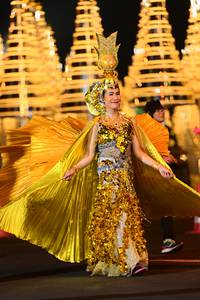 BIB: 
                            <button type="button" onclick="openModal(24477413)" class="btn btn-primary btn-sm float-right btn-popup" data-toggle="modal" data-target=".modal-high-quality">
                        <i class="fas fa-shopping-cart"></i> Add to Cart
                    </button>
                                            <button type="button" onclick="isThisMe(24477413, true)" class="btn btn-success btn-sm float-right btn-popup btn-isme hidden" data-toggle="tooltip" data-placement="bottom" title="นี่คือรูปของคุณใช่ไหม คลิกที่นี่เพื่อเอาเข้าอัลบั้ม">
                        <i class="fas fa-plus"></i> Add to album
                    </button>
                    <button type="button" onclick="isThisMe(24477413, false)" class="btn btn-warning btn-sm float-right btn-popup btn-isnotme hidden">
                        <i class="fas fa-ban"></i> Remove from album
                    </button>